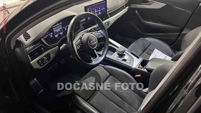 Audi A4 (2019) 2.0 TDi - fotka 3 z 3