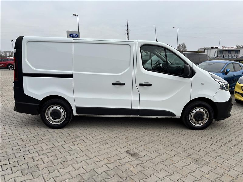 Renault Trafic 2,0 Ecoline 88kW L1 - fotka 6 z 33