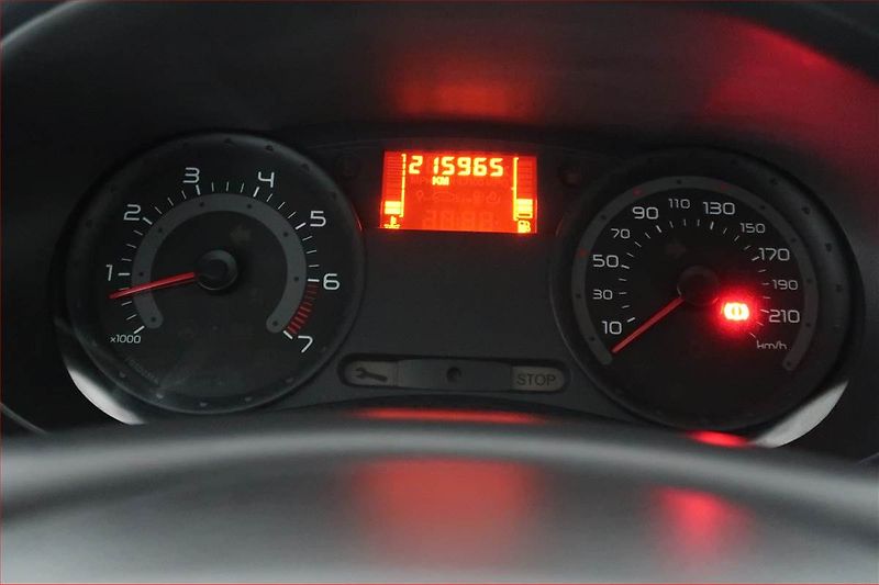 Renault Clio (2007) 1.2 16V , nová STK - fotka 11 z 15
