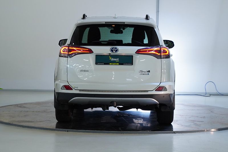Toyota RAV4 - fotka 6 z 30