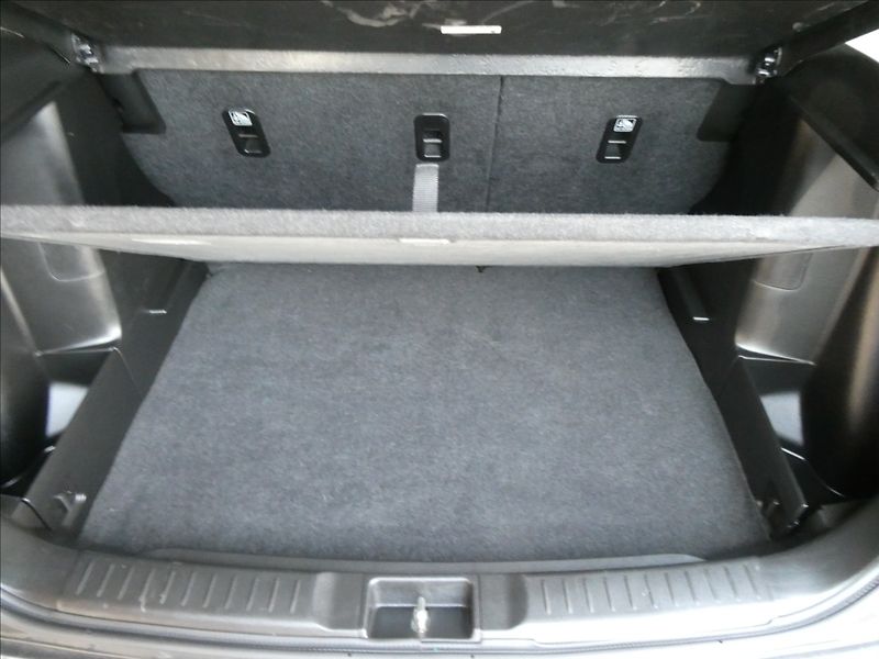 Suzuki Vitara 1,4 T 103kW 4x4 automat,závěs - fotka 25 z 49
