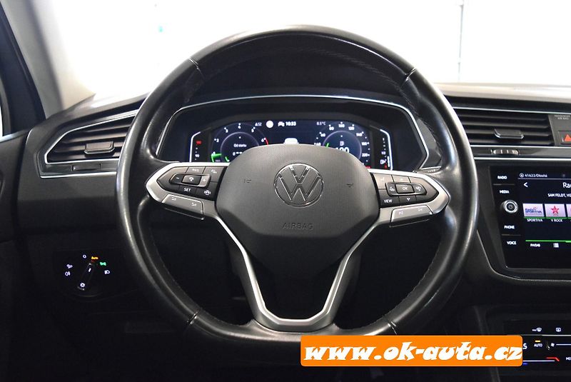 Volkswagen Tiguan 1.5 TSi ELEGANCE DSG  - fotka 31 z 62