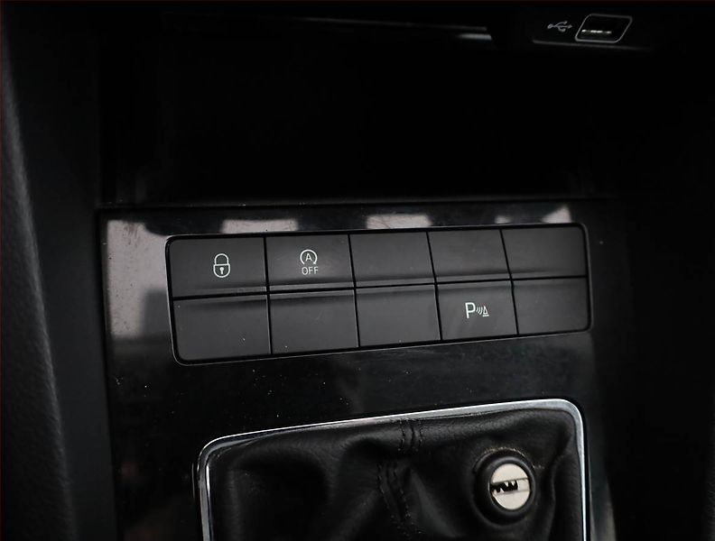 Škoda Octavia (2018) Style 1.4 TSI, ČR,1.maj - fotka 15 z 20