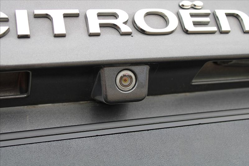 Citroën SpaceTourer 2,0 HDi  1.MAJ,DPH,A/T,8.MÍST - fotka 32 z 38