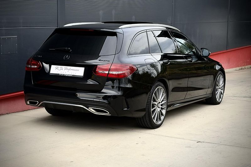 Mercedes-Benz Třídy C (2018) C 200 4Matic AMG Line - fotka 4 z 46
