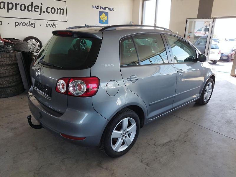 Volkswagen Golf Plus (2011) 1,2TSI,77KW,DSG,ALU,TAŽ,SER.K - fotka 6 z 42