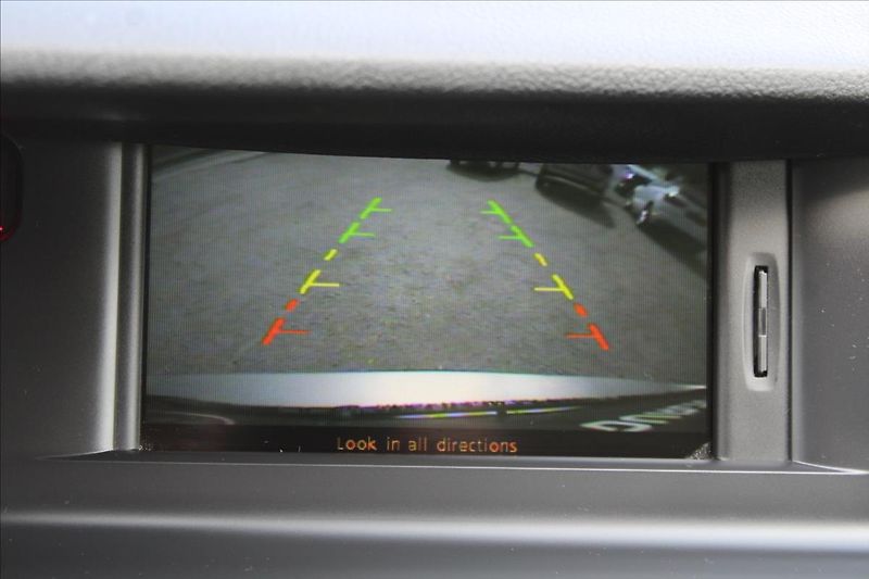Renault Latitude 2,0 dCi  NOVÉ V ČR,AUTOMAT - fotka 12 z 30
