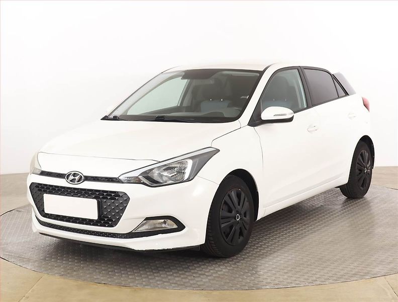 Hyundai i20 (2016) 1.2 - fotka 2 z 15