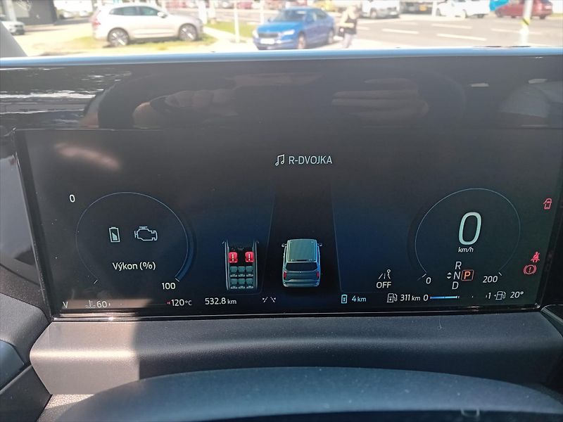 Ford Tourneo Custom (2026) 2,5 PHEV 171kW/232k  Active L2 - fotka 12 z 13