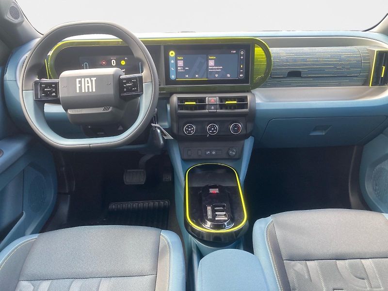 Fiat Grande Panda (2025) Icon 1.2 Turbo Hybrid 110k eDC - fotka 10 z 15