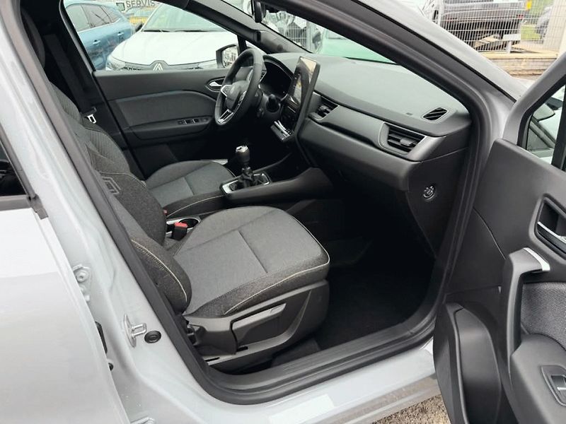 Renault Captur (2026) techno TCe 115 - fotka 20 z 24