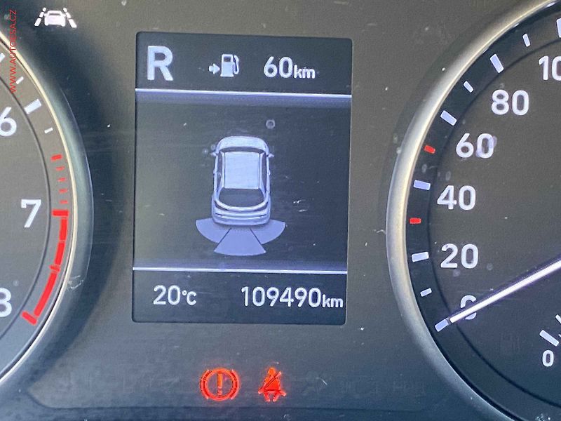 Hyundai i30 (2018) 1.0 T-GDi, Comfort - fotka 17 z 19