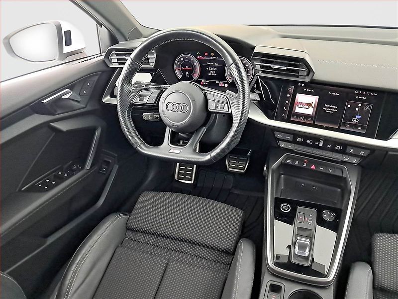 Audi A3 (2020) 35 TFSI - fotka 7 z 19