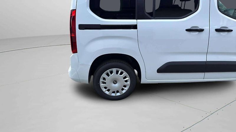 Opel Combo (2026) L1H1 Editon Plus 1.2 TURBO (81 - fotka 23 z 24