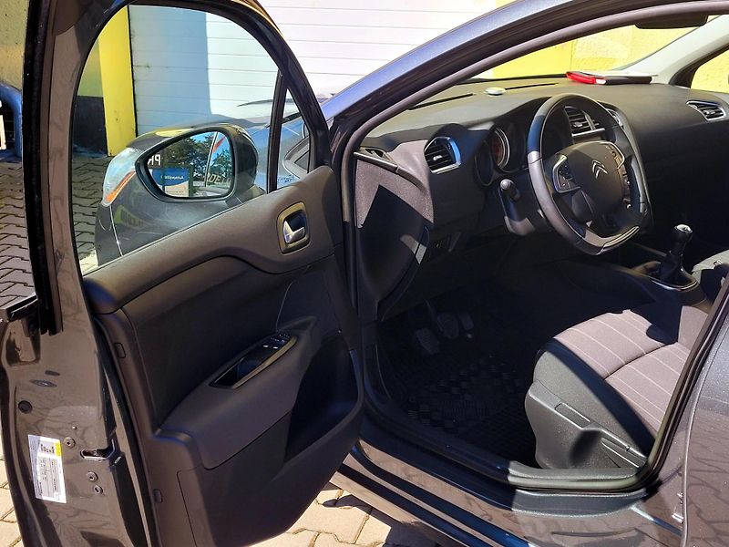 Citroën C4 1,4 95k Furio *SERVIS.KNIHA*CZ - fotka 24 z 39