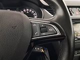 Škoda Octavia (2015) 1.2 TSI, Tempomat - náhled 16