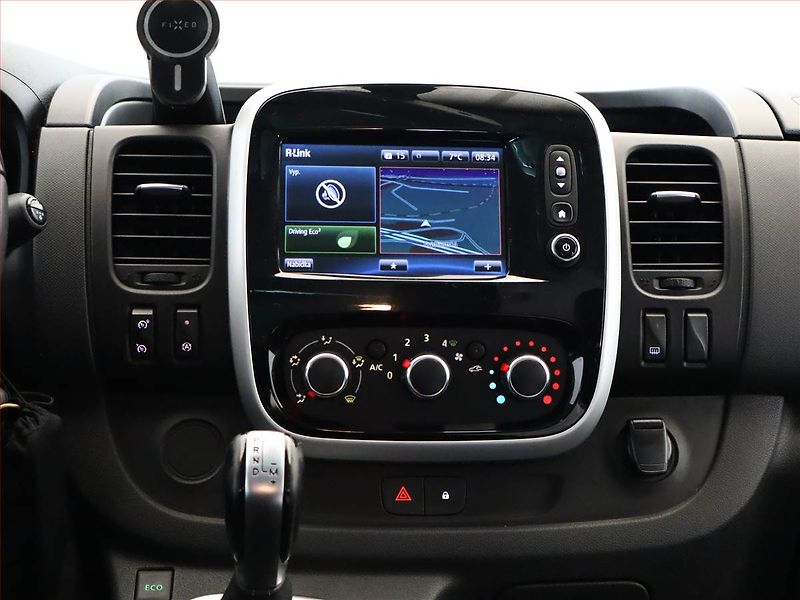 Renault Trafic (2020) 2.0 dCi, Bus, 9Míst, ČR, 1Maj - fotka 9 z 16