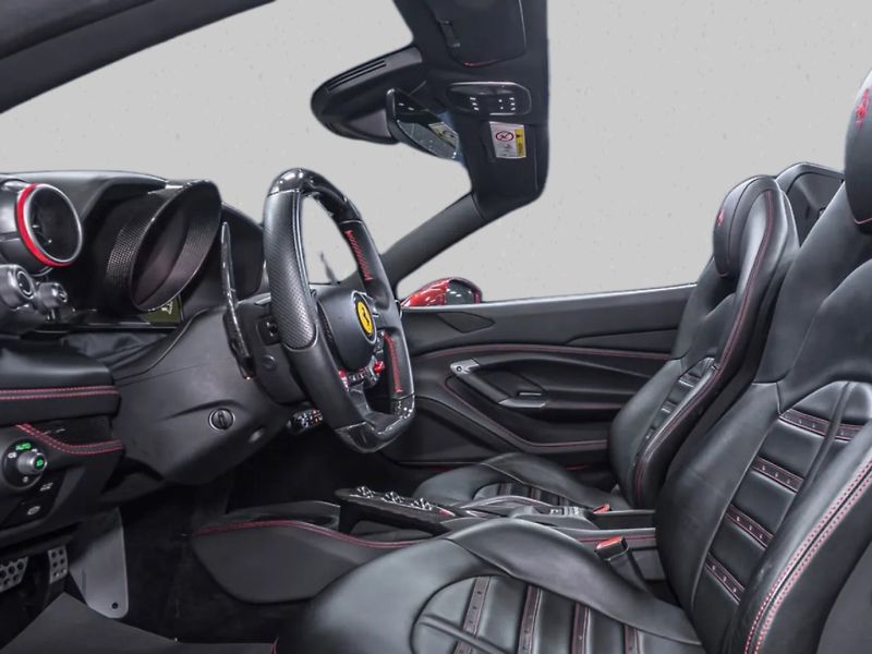 Ferrari F8 Spider Lift - fotka 11 z 12