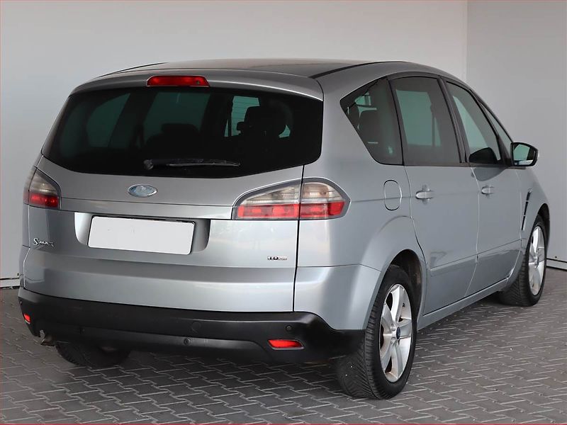 Ford S-MAX (2006) 2.0 TDCi, Park. senzory - fotka 5 z 16