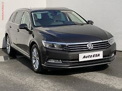 Volkswagen Passat (2018) 2.0 TDi, ČR, Highline, DSG - fotografie inzerátu