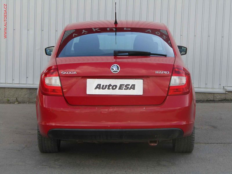 Škoda Rapid (2013) 1.6TDi, ČR, Klima - fotka 5 z 22