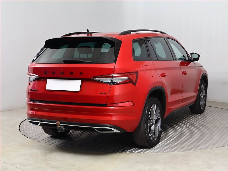 Škoda Kodiaq (2022) Sportline 2.0 TDI - fotka 5 z 22