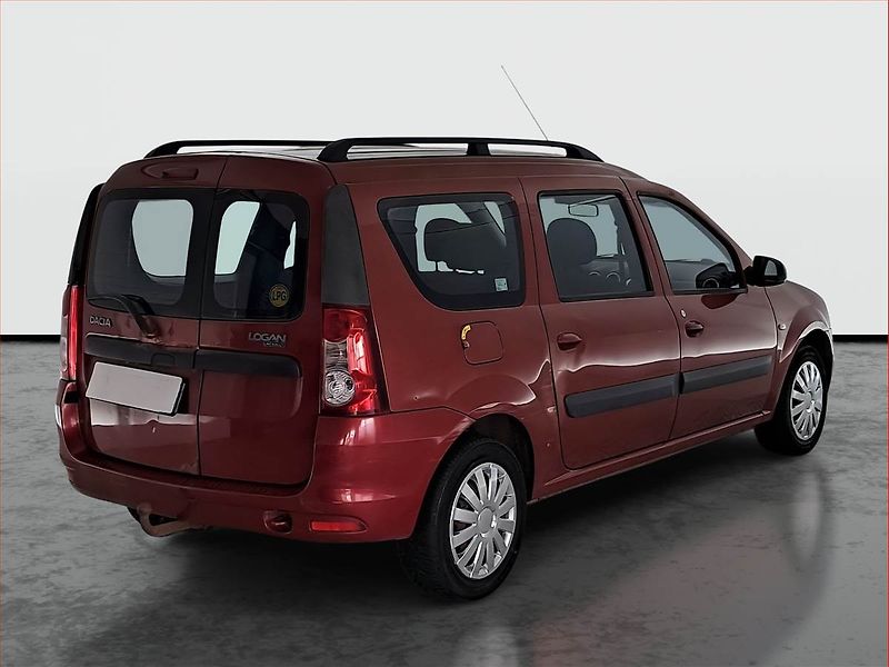 Dacia Logan (2010) 1.6 16V, LPG, po STK, Tažné - fotka 5 z 13