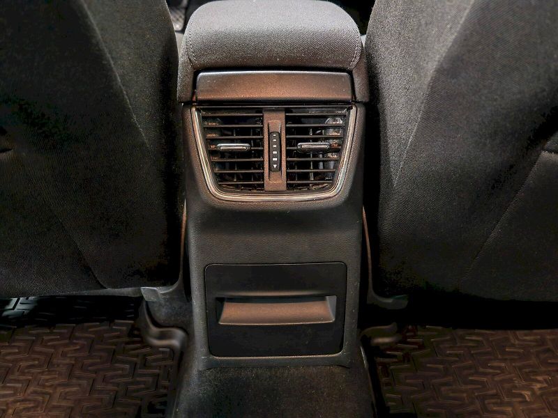 Škoda Octavia (2016) Combi 2.0 TDI 110 kW DSG Style - fotka 20 z 24