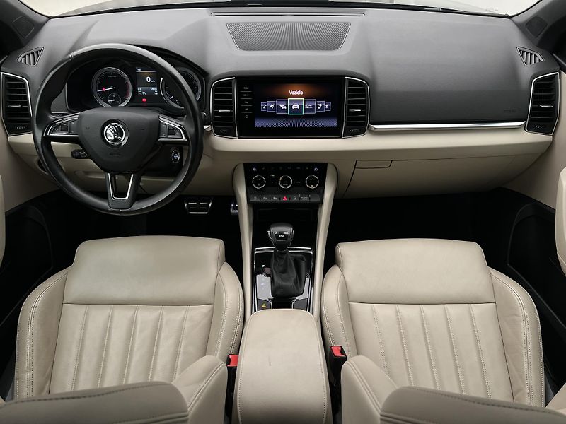 Škoda Karoq 1.5 TSI STYLE AUT CZ - fotka 2 z 44