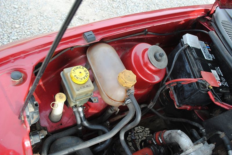Ford Sierra 1,8 P100 - fotka 24 z 32