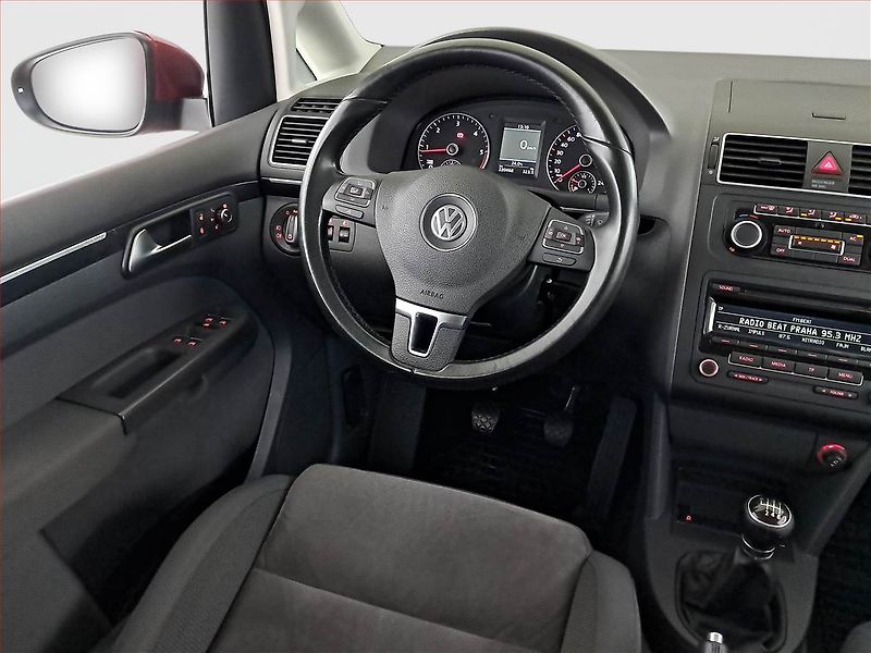 Volkswagen Touran (2012) Highline 1.6 TDI, Tempomat - fotka 7 z 16