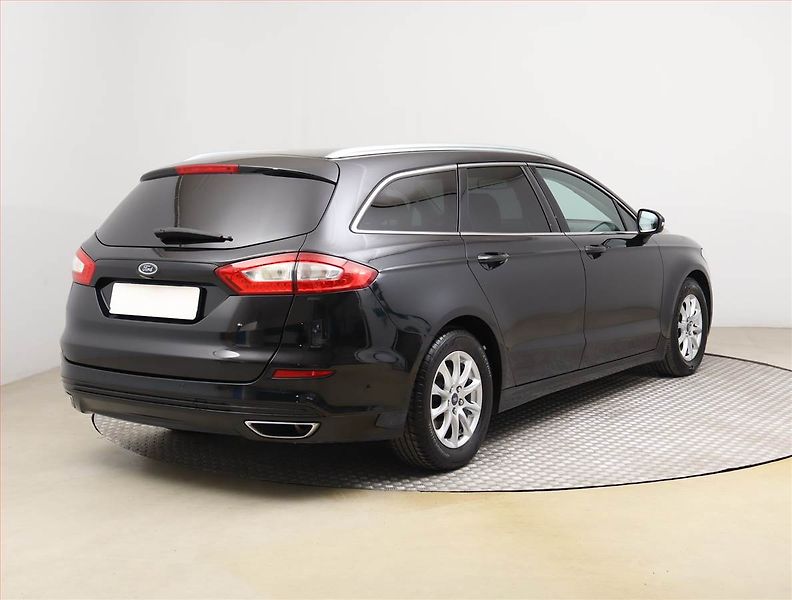 Ford Mondeo (2015) Titanium 2.0 TDCI, Serv.kniha - fotka 5 z 24