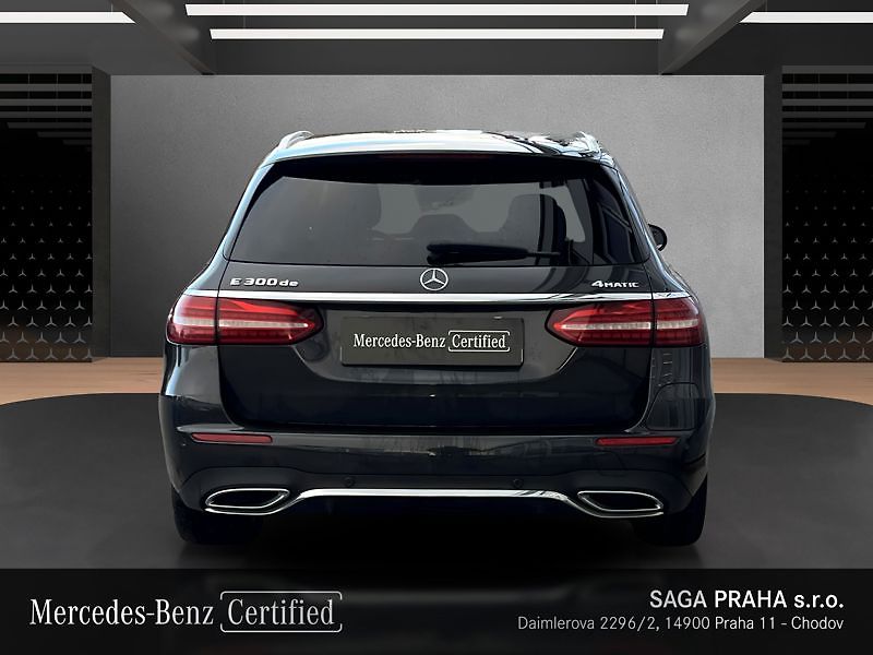 Mercedes-Benz Třídy E Třída E 300 de 4MATIC kombi AM - fotka 5 z 18