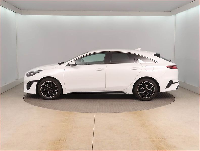 Kia Pro_Ceed (2022) 1.5 T-GDI - fotka 3 z 17