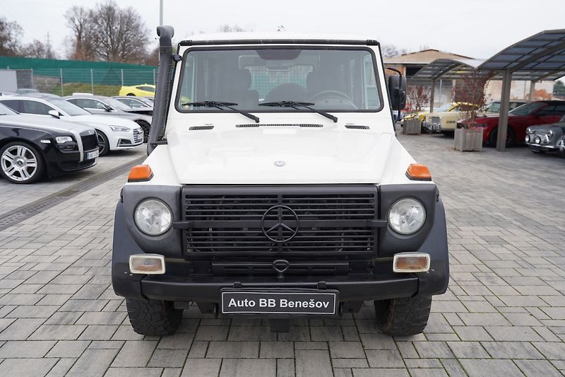 Mercedes-Benz Třídy G G 300 PUR Professional 4 místa - fotka 1 z 16
