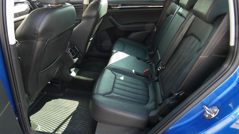 Škoda Kodiaq 2.0 TDI 110 kW L&K 4x4 DSG - fotka 20 z 26