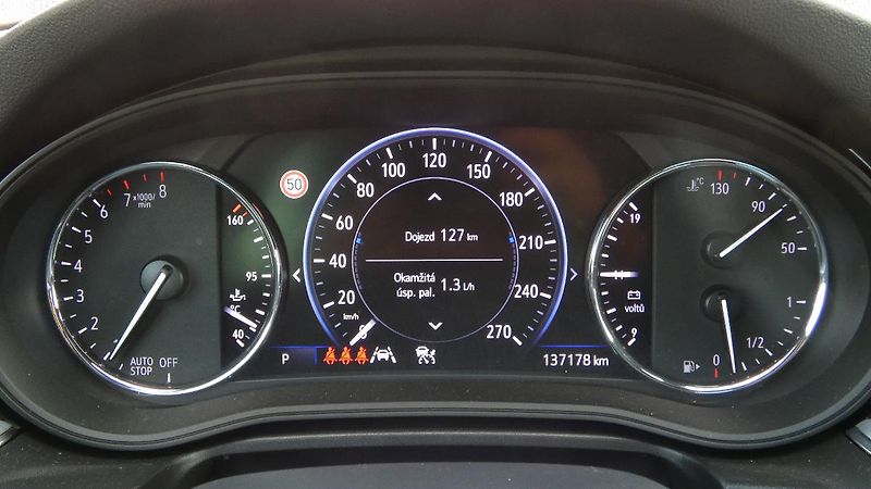 Opel Insignia 2,0 T 4x4 GSi - fotka 13 z 25