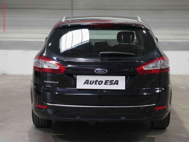 Ford Mondeo (2013) 2.0 TDCI, AT, Klima - fotka 5 z 18