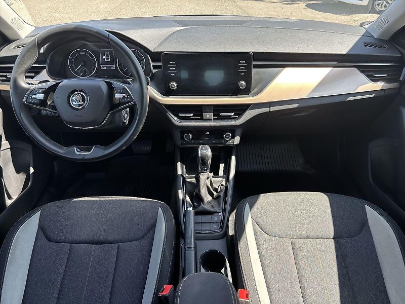 Škoda Scala (2023) 1.5 TSI DSG Style - fotka 5 z 32