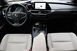Lexus UX 250h F-SPORT DESIGN 2.0 135kW - náhled 36