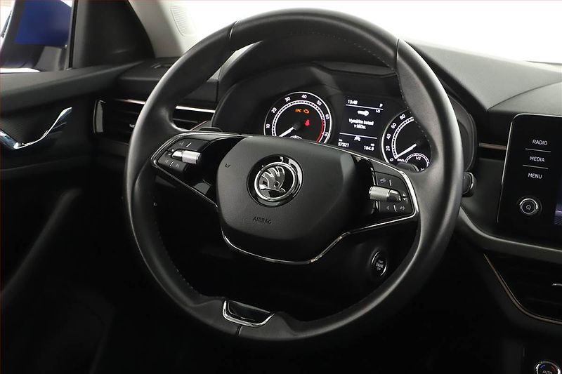 Škoda Scala (2023) Style 1.0 TSI, Automat, ČR - fotka 8 z 14