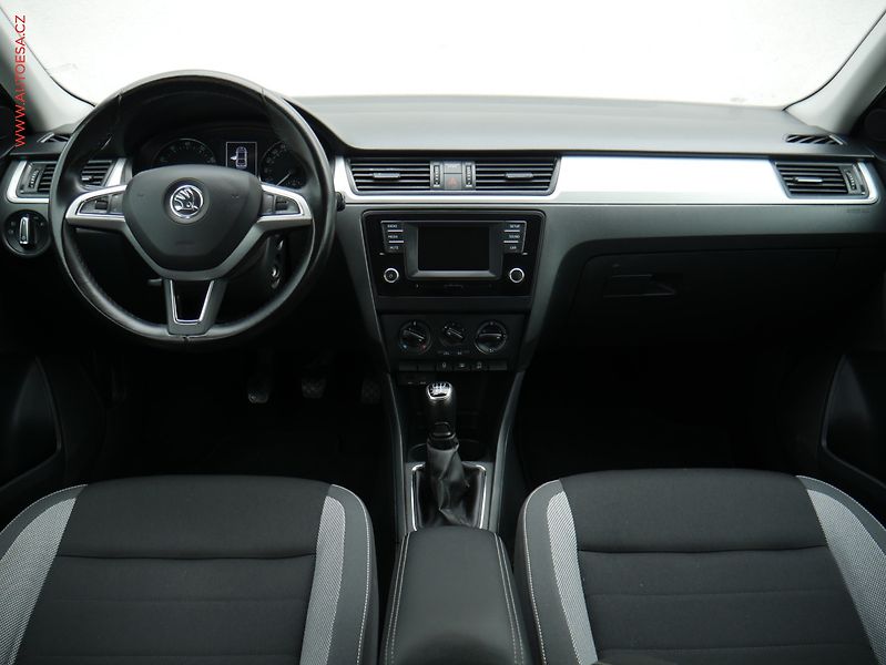 Škoda Rapid (2016) 1.2 TSI, ČR, Ambition - fotka 8 z 14