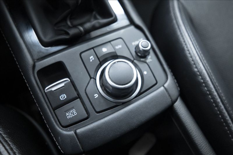 Mazda CX-3 2,0 SKYACTIV AWD KAMERA VÝHŘEV - fotka 22 z 41