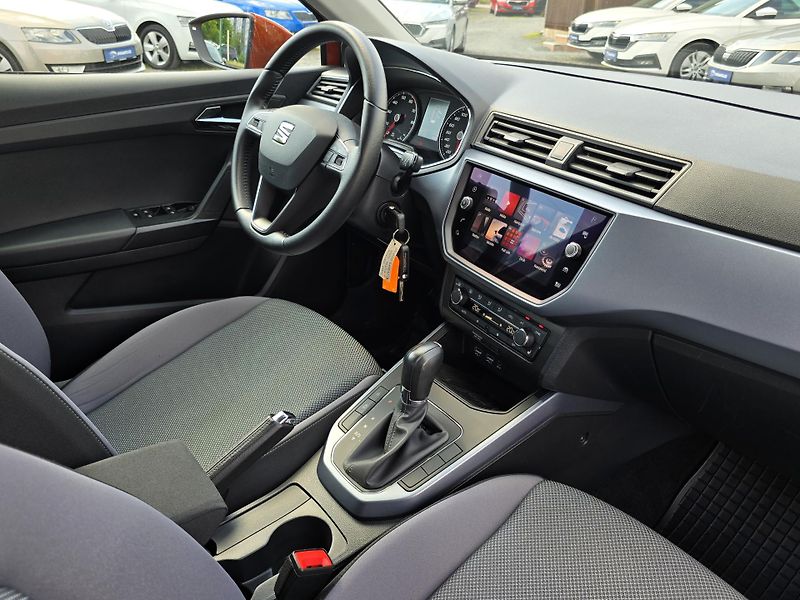 Seat Arona DSG TSI FULL LED NAVI 1Majitel - fotka 20 z 32