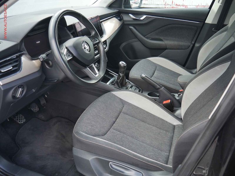 Škoda Scala (2020) 1.0TSi, ČR, Style, LED - fotka 9 z 16