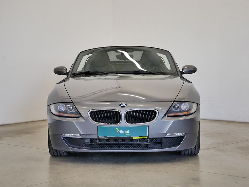 BMW Z4 - fotka 4 z 21