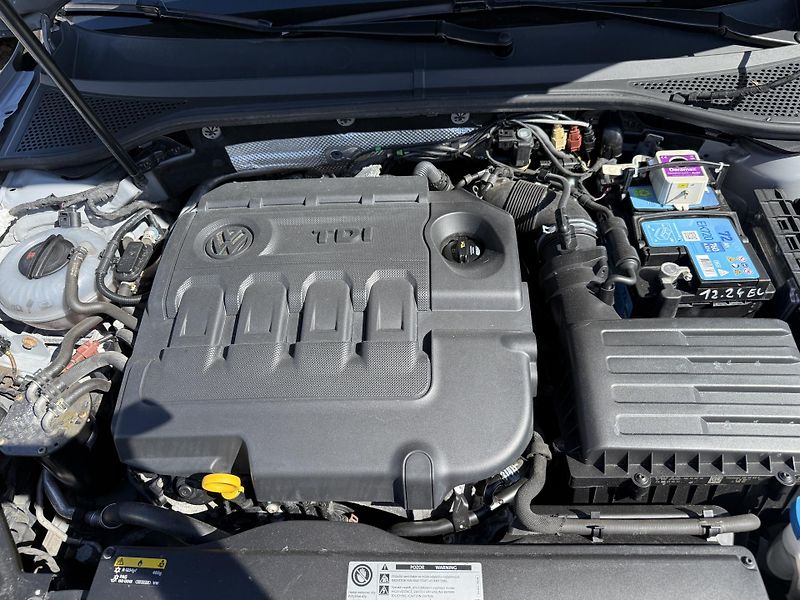 Volkswagen Passat (2017) 2.0 tdi 110kw Top!!! - fotka 40 z 40
