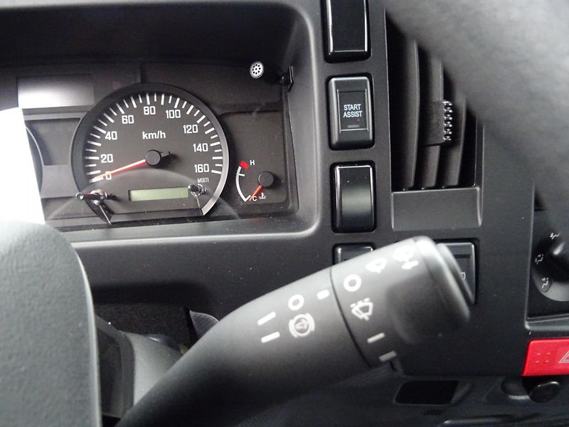 Isuzu M27 (2025) 3,0L 150k MAN5 3s sklápěč - fotka 25 z 39