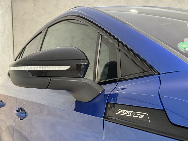 Škoda Enyaq 80 Sportline LED Matrix Assist - fotka 7 z 47
