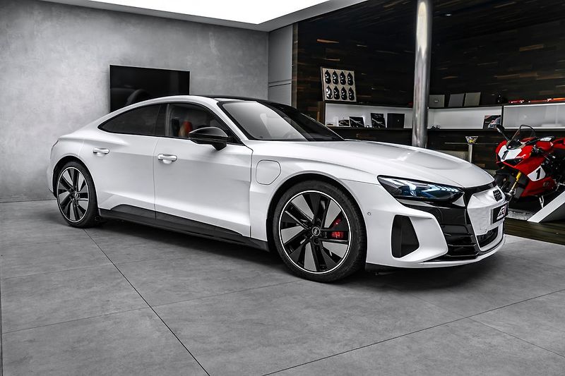 Audi Ostatní Q Exclusive Keramiky Vzduch La - fotka 4 z 24